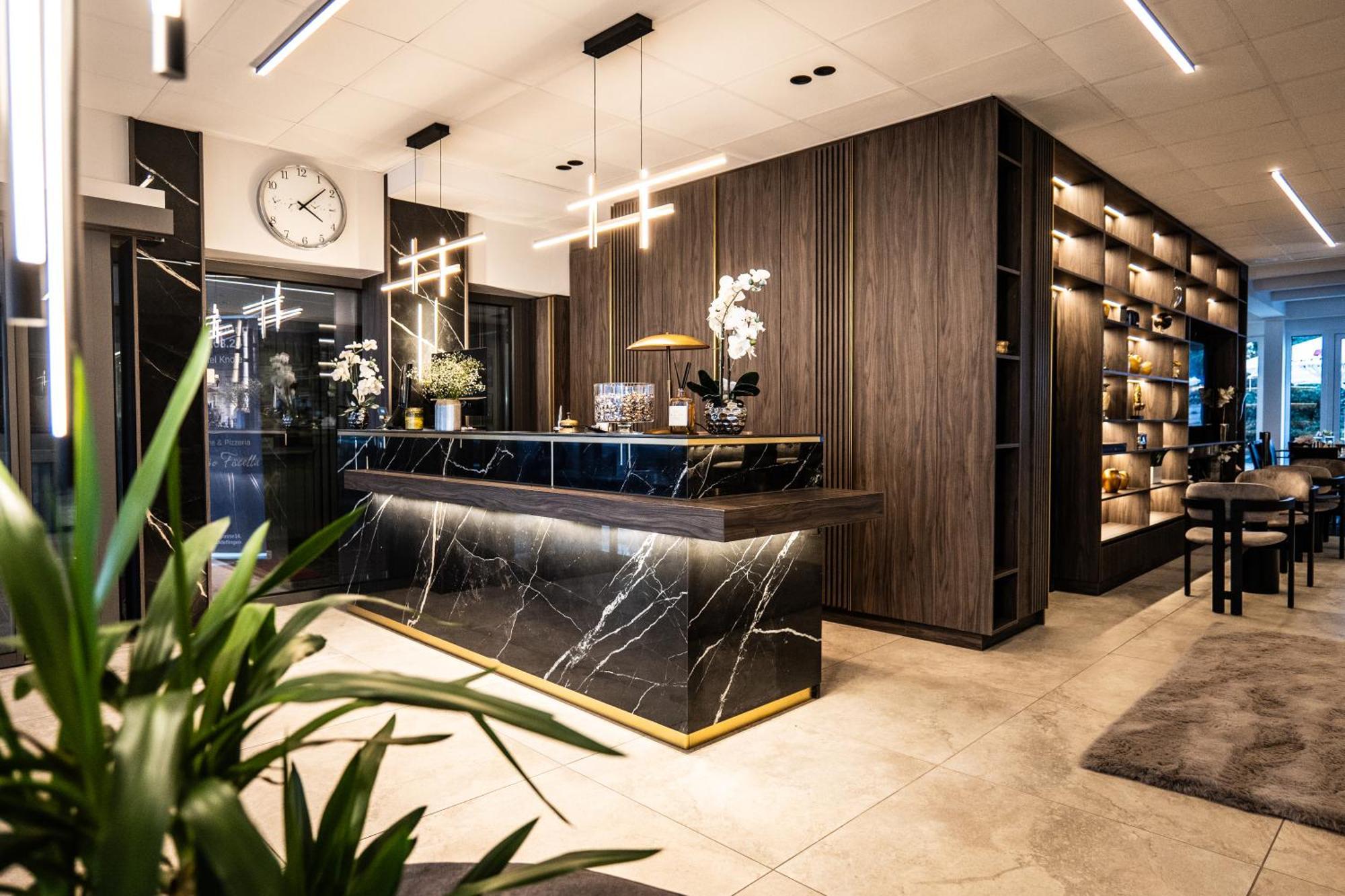 Hotel & Restaurant Knote Зинделфинген Екстериор снимка